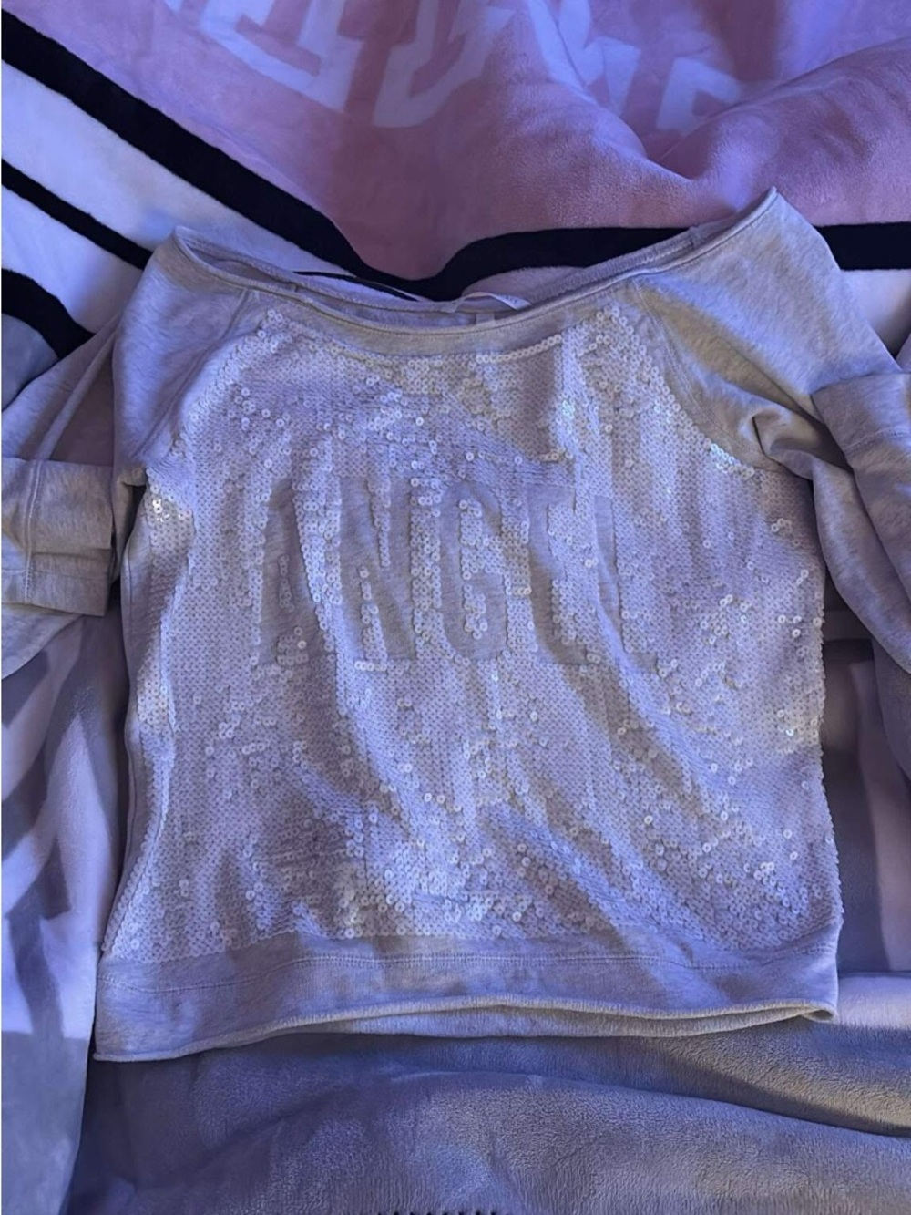 White/gray Sequin Women's sweater top